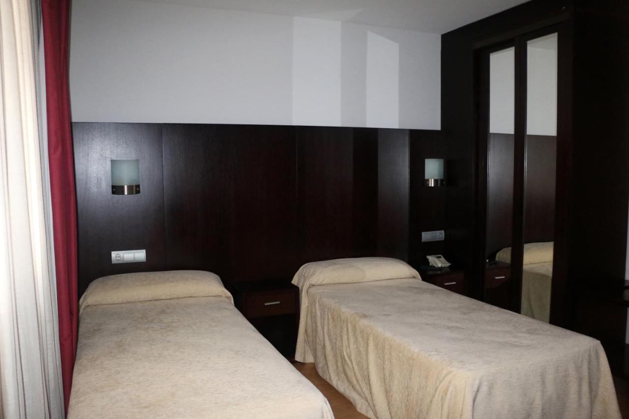 Hotel 44 Gijon Exterior photo